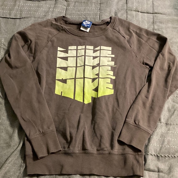 Cute vintage feeling Nike sweatshirt xs - Picture 1 of 3